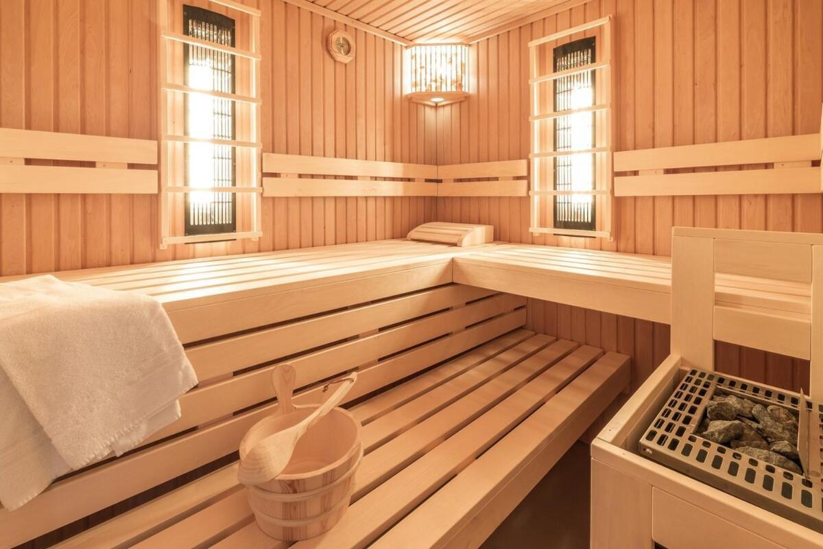Luxus Meerblick Strand & Sauna & Garten & Heimkino Glowe Exteriör bild